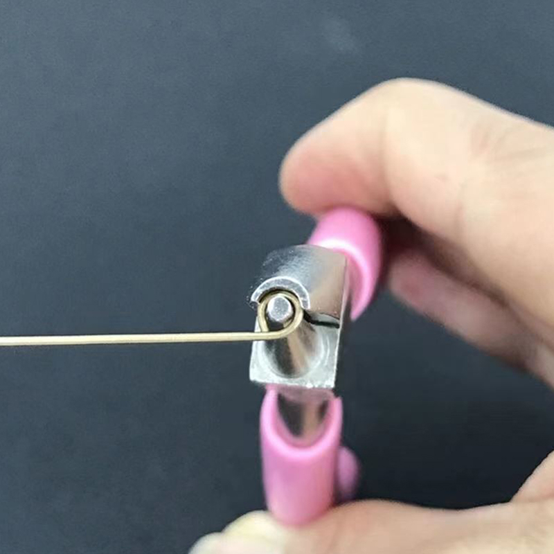 جديد # كماشة دائرية مقعّرة لتش - مراجعة Jewelry Making Loop Pliers وسعره